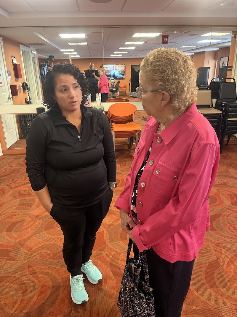 Rose Senior Living Avon photo 3