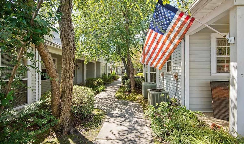 Southside Gardens photo 2